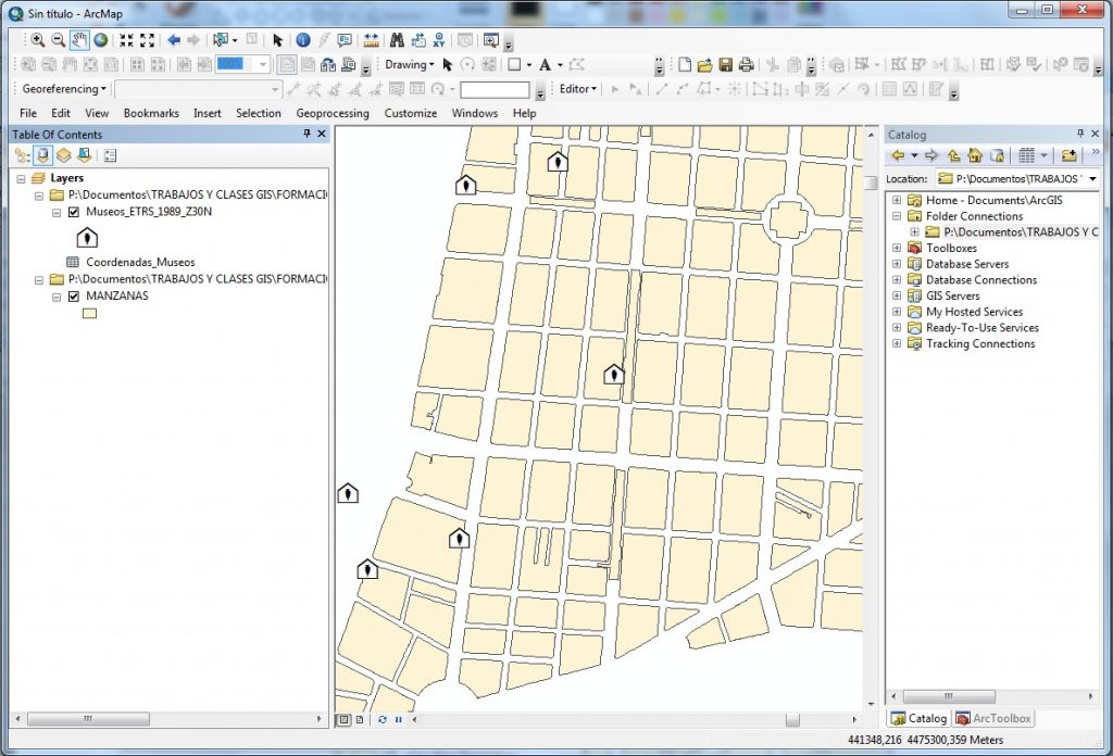 How to create a point layer from X, Y coordinates using ArcGIS_arcgis_Display_puntos_museos